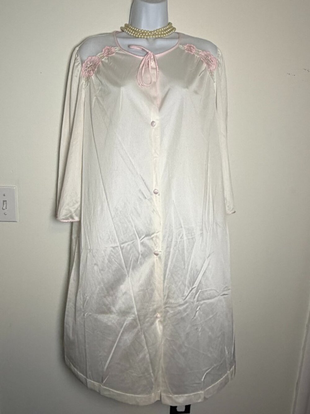 70s Vintage Lorraine Made in USA Cream Pink Floral Lounge Robe Duster Dress M